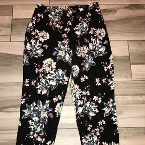 Floral Capris